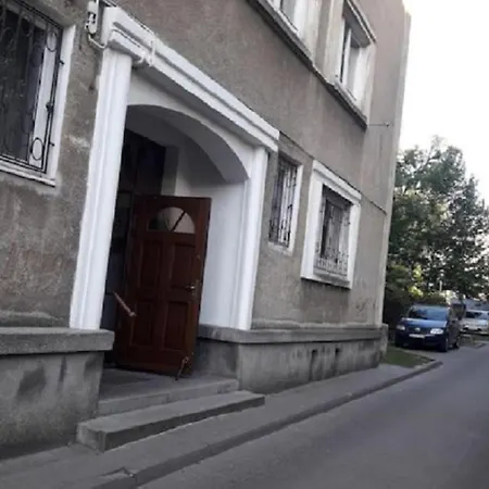 Апартаменты Mieszkanie Nowolipie Blisko Centrum