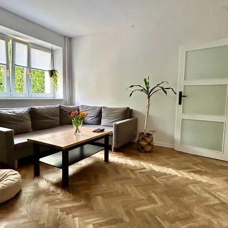 Mieszkanie Nowolipie Blisko Centrum Апартаменты *